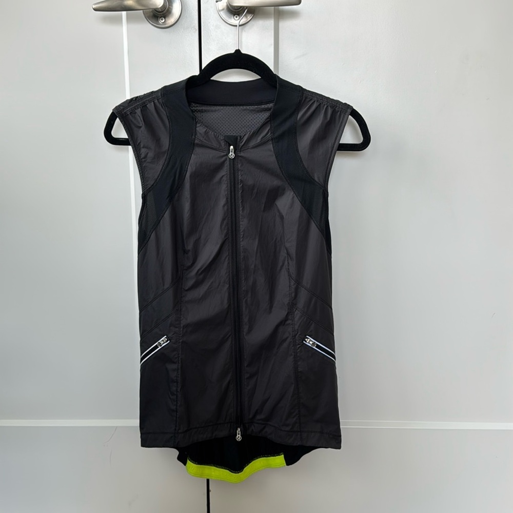 Lululemon Reflective Running Vest – Size 4/6, Like New Condition